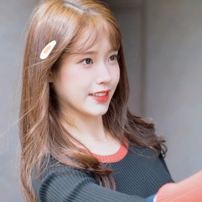 弱比少男闯女校